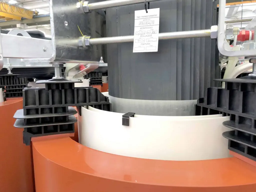 : To guide the customer in their maintenance planning, Trafo Power Solutions provides a maintenance manual with each installation.